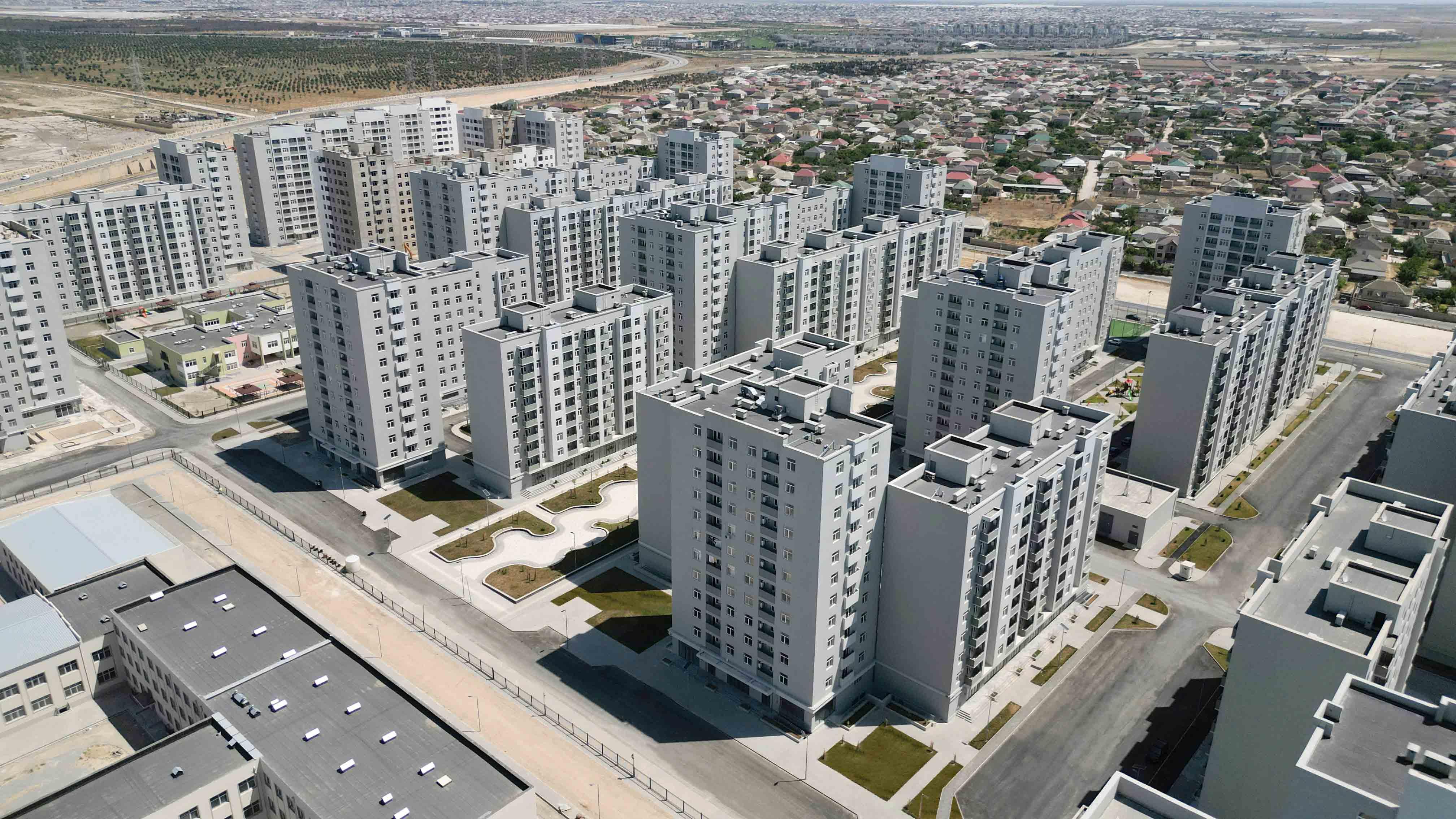 MİDA-nın 5 442 mənzilinin satışı üçün 275,8 milyon manat kredit ayrılıb