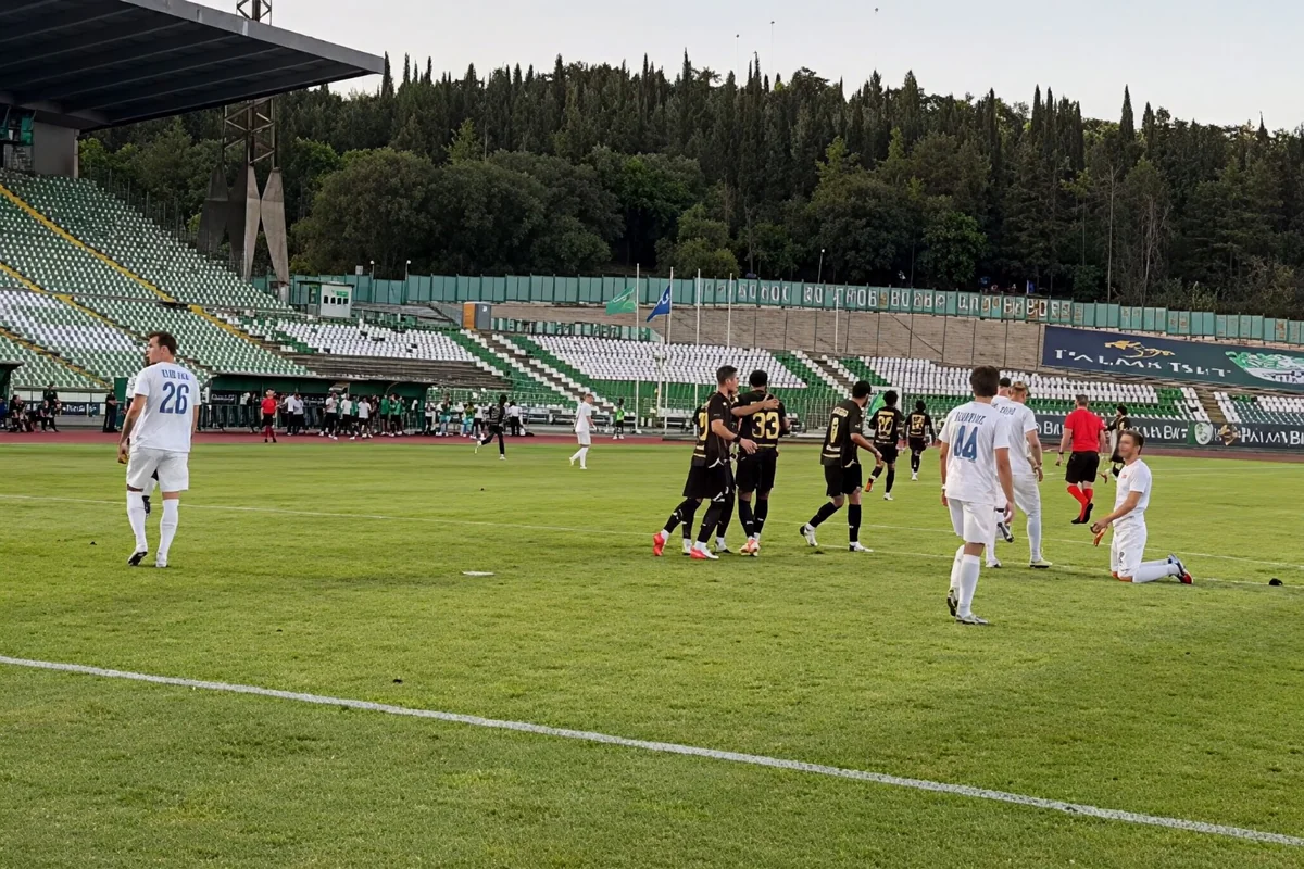 Breno Almeyda vurdu, Neftçi hesabda önə keçdi