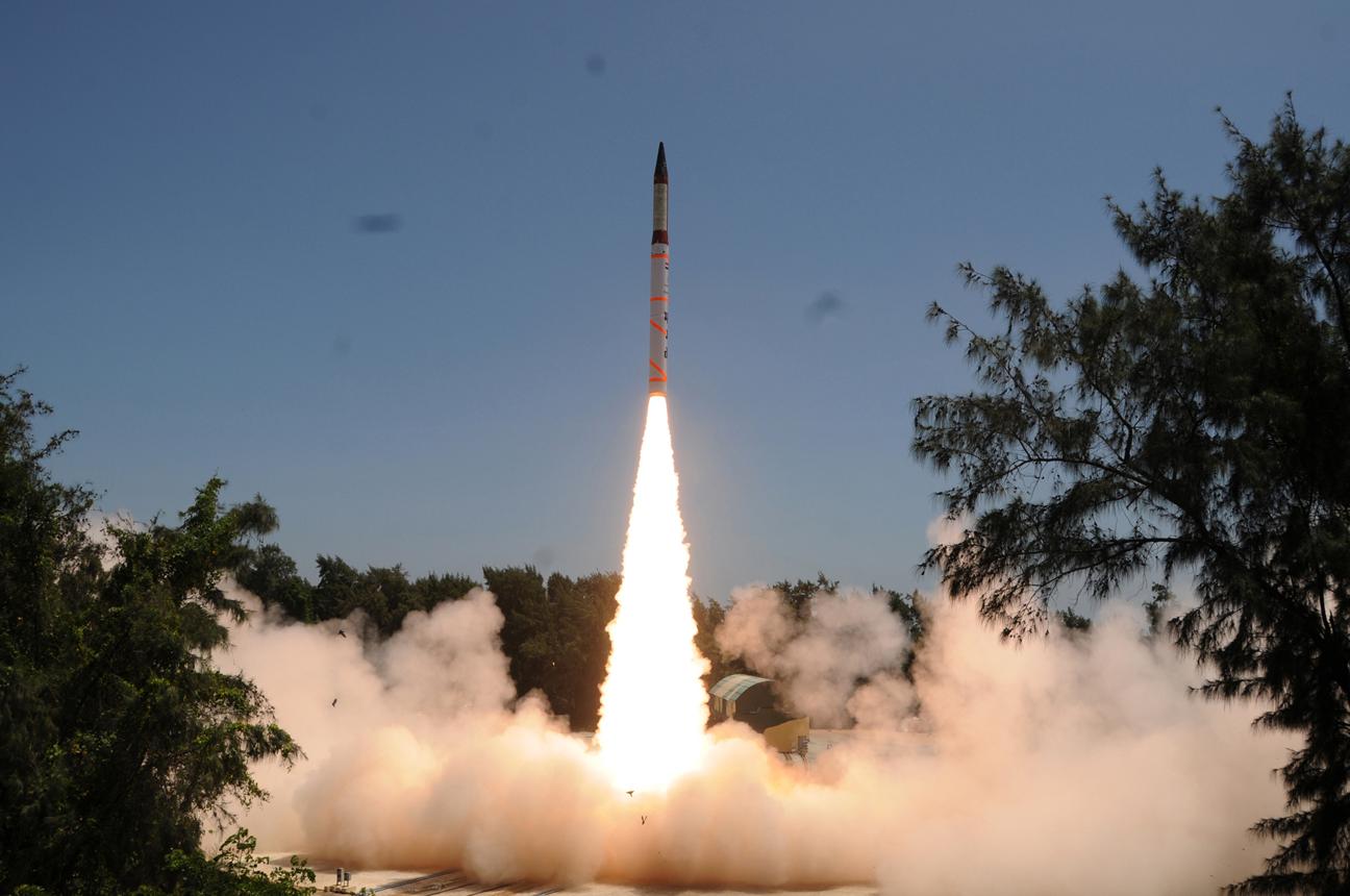 Hindistan Agni-4 ballistik raketini uğurla sınaqdan keçirdi