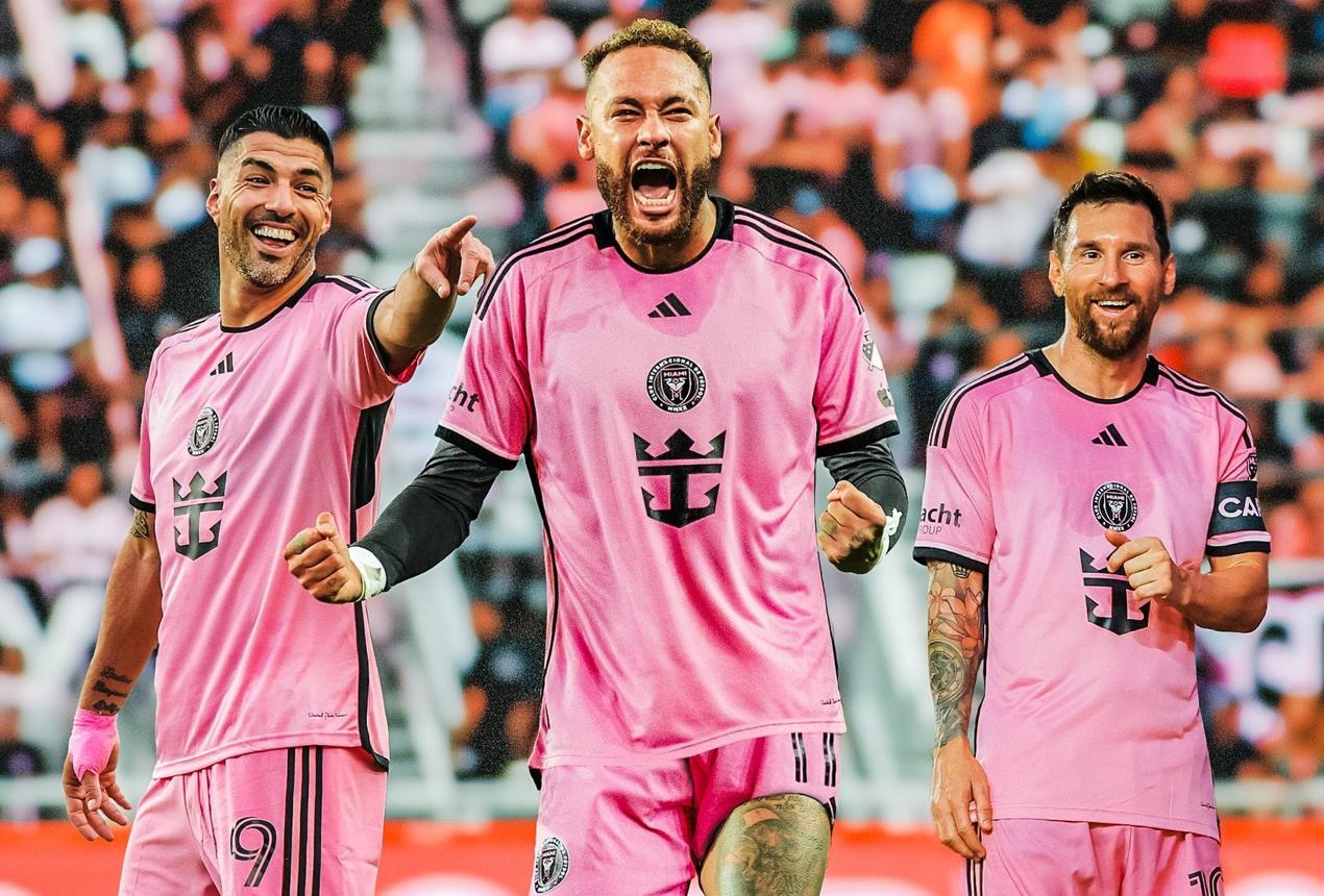 Neymar Messi və Suareslə yenidən bir komandada oynaya bilər