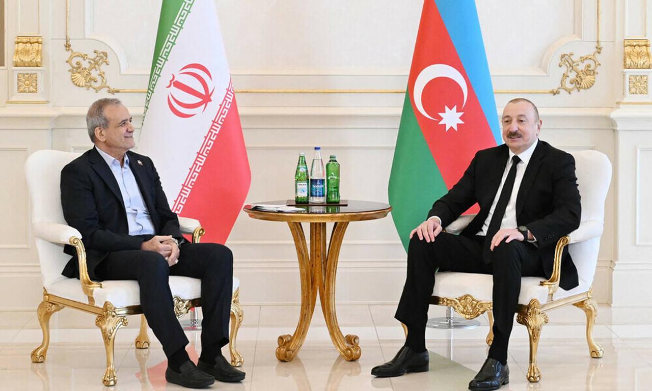 İlham Əliyev Pezeşkiana təşəkkür etdi: “Azərbaycan İran xalqının yanında olub”