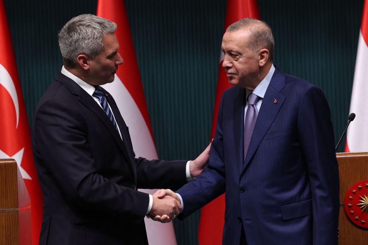 Ərdoğan: Ankara-Vyana əməkdaşlığı Orta Dəhlizi gücləndirə bilər