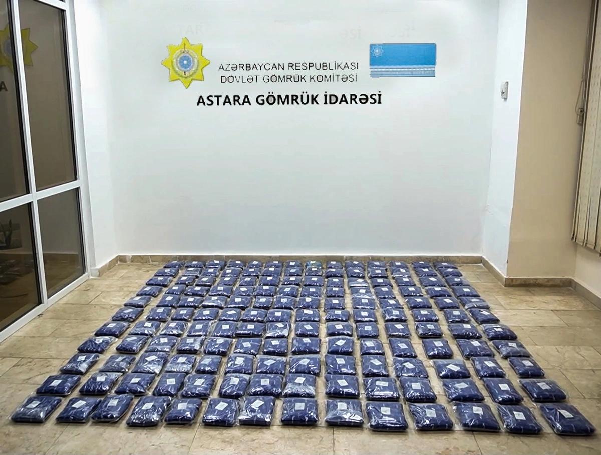 Astara gömrüyündə bibər yükünün altından 25 kiloqram marixuana çıxdı
